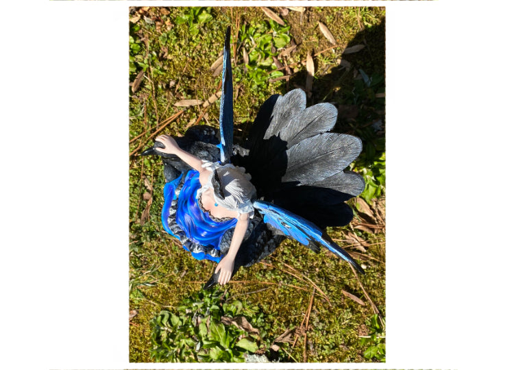 Queen of Crow Fairy Statue 8 - JPs Horror Collection