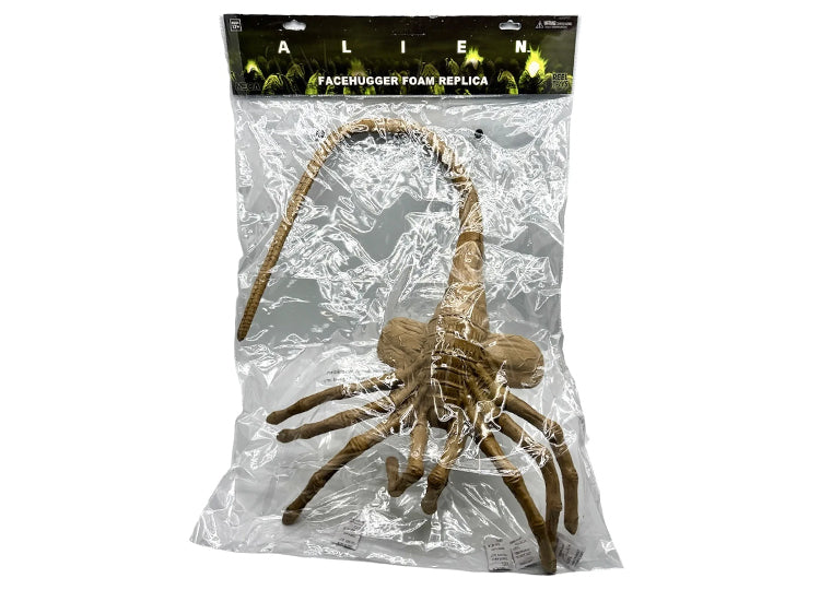 Alien – Facehugger Life-Size Foam Prop Replica 7 - JPs HORROR COLLECTION
