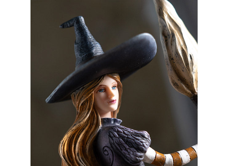 Bewitching Autumn Witch Figurine 7 - JPs Horror Collection