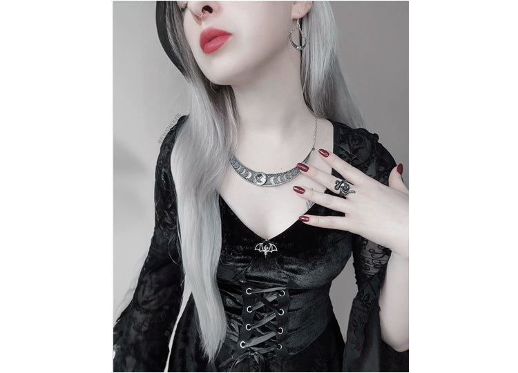 Priestess of Ishtar Earrings 3 - JPs HORROR COLLECTION