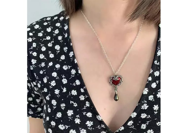 Alchemy England Petite Affaire Du Coeur Necklace Gothic Black Heart Pendant - JP's Horror