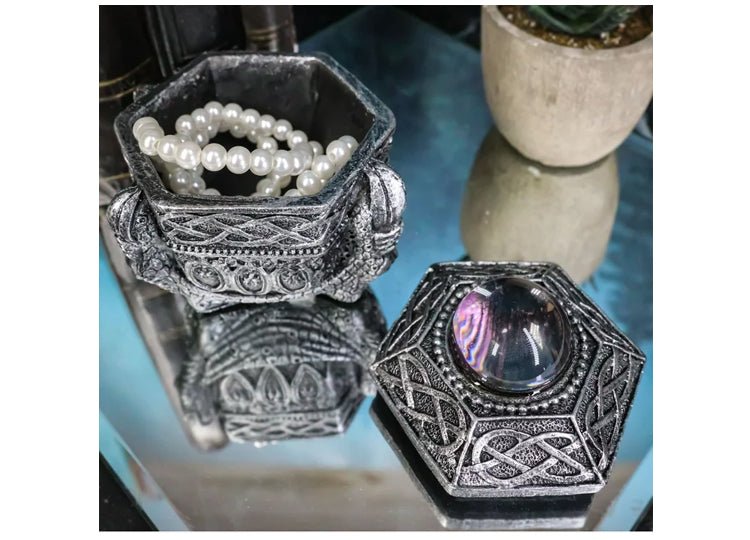 Dragon Claw Box - JP's Horror