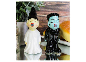 Kissing Zombies Salt and Pepper Shakers 4 - JPs Horror Collection