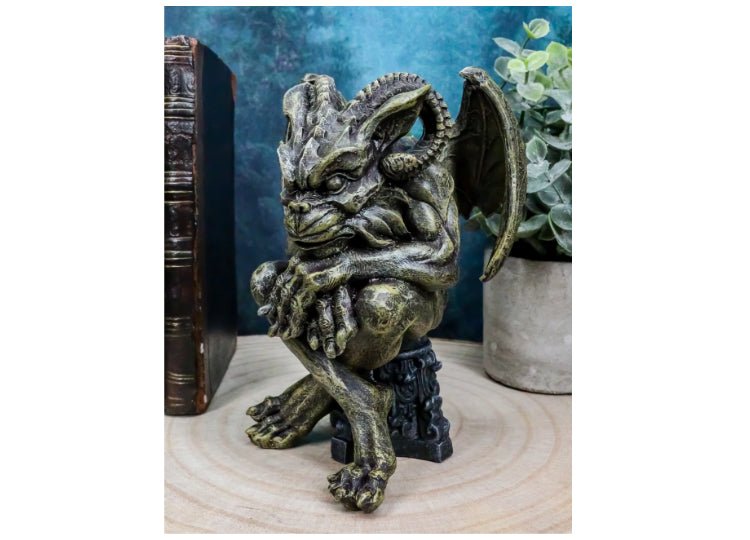 Horned Crossed Gargoyle - JP's Horror