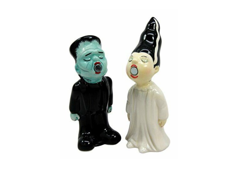 Kissing Zombies Salt and Pepper Shakers - JP's Horror