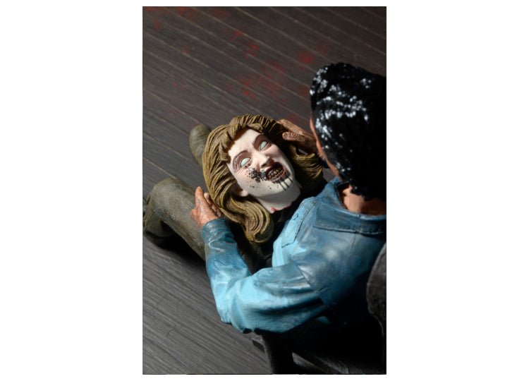 NECA Evil Dead 2 Ultimate Ash 7” Figure – Dead by Dawn Horror Collectible - JP's Horror
